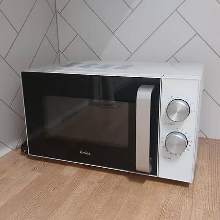 Zyczliwy Apartament Z Garazem Warszawa Eksteriør bilde