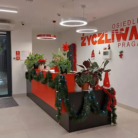 Zyczliwy Apartament Z Garazem Warszawa Eksteriør bilde